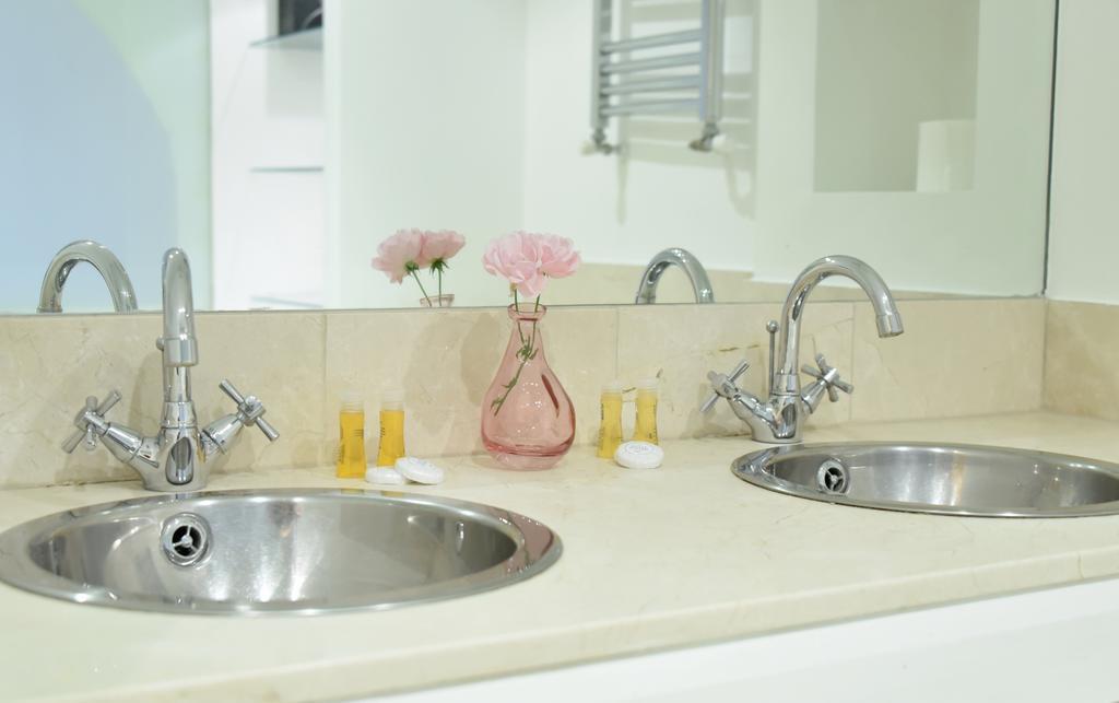 Luxton Apartments - Knightsbridge Лондон Екстериор снимка