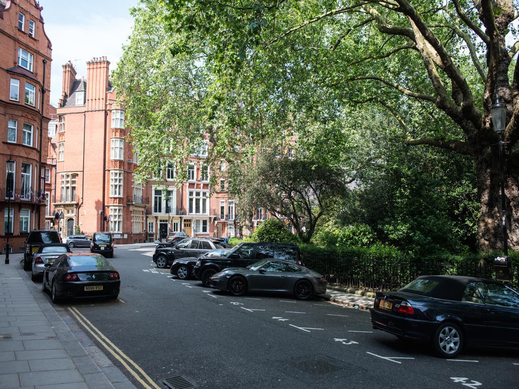 Luxton Apartments - Knightsbridge Лондон Екстериор снимка